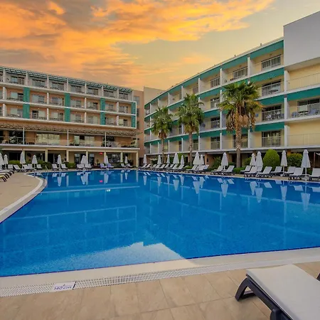 ホテル Tui Blue Barut Andiz (adults Only) 4*